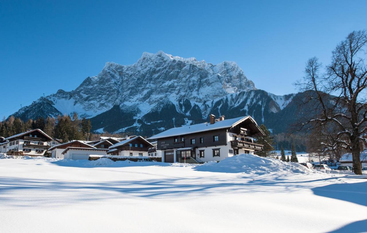 Haus Spielmann Apartamento Ehrwald Exterior foto