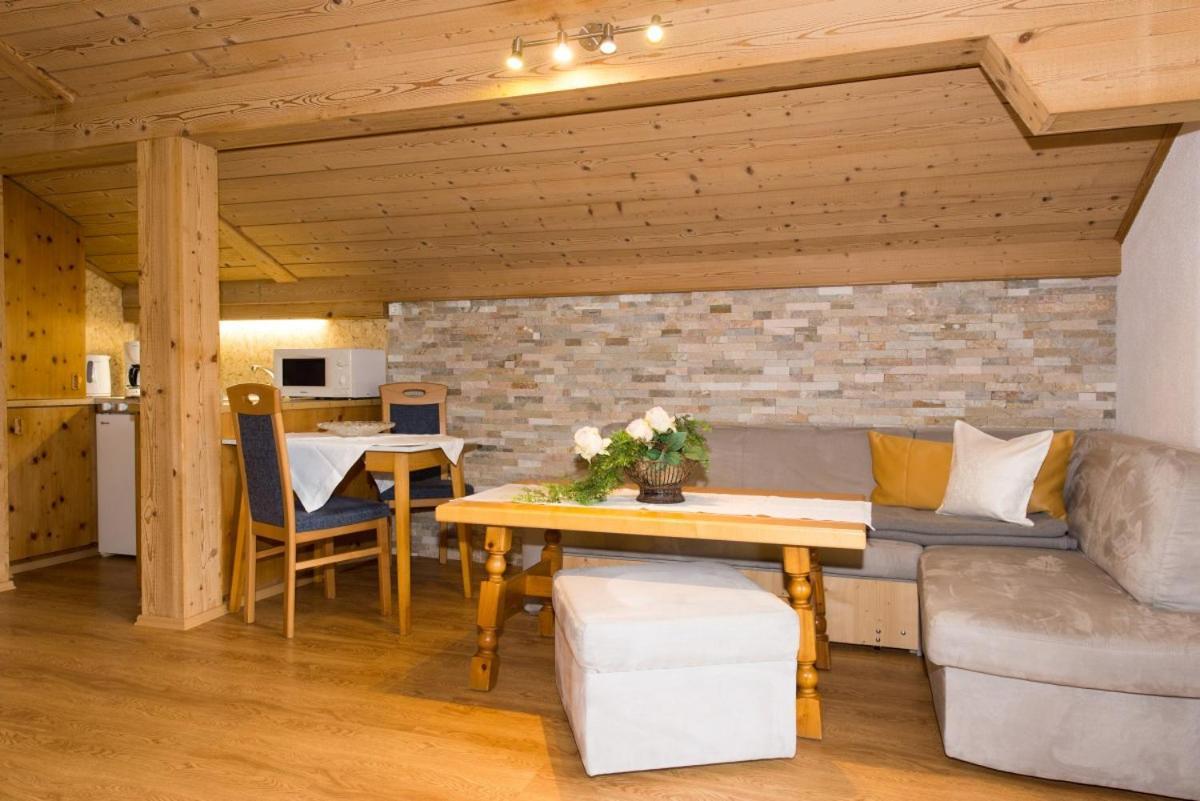 Haus Spielmann Apartamento Ehrwald Exterior foto